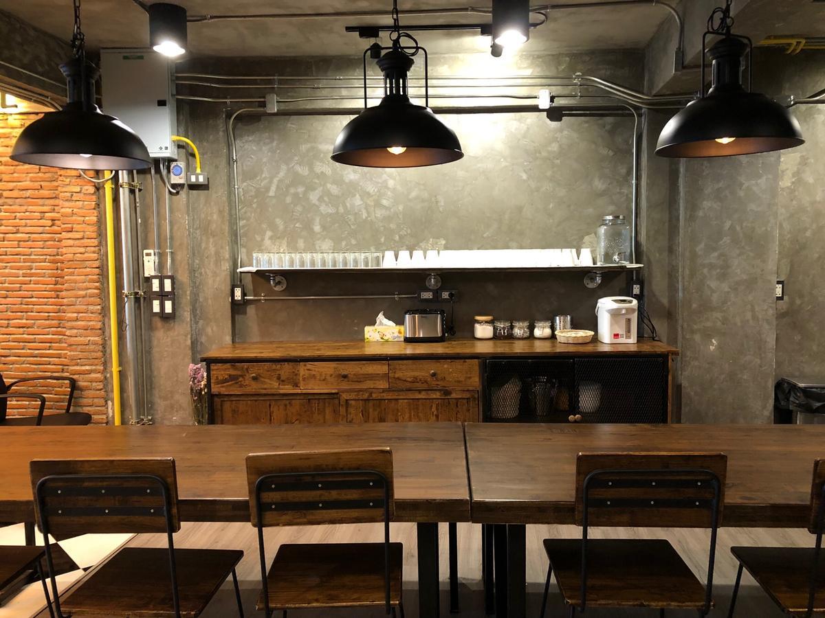 Sleepover Hostel Ban Bang Khwang Εξωτερικό φωτογραφία